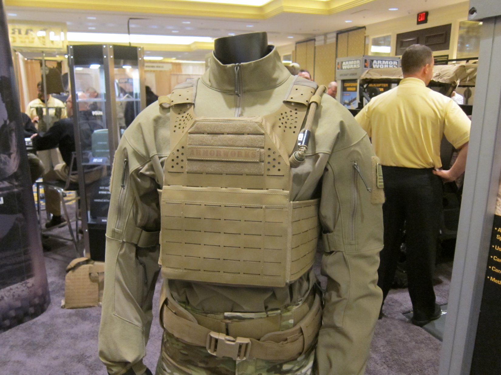 INSTRUCTOR - 5x2 Body Armor Plate Carrier - Pettorina Tattica Con Velcro Per Patch Ricamati
